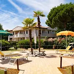 Lecci Lido Altanea