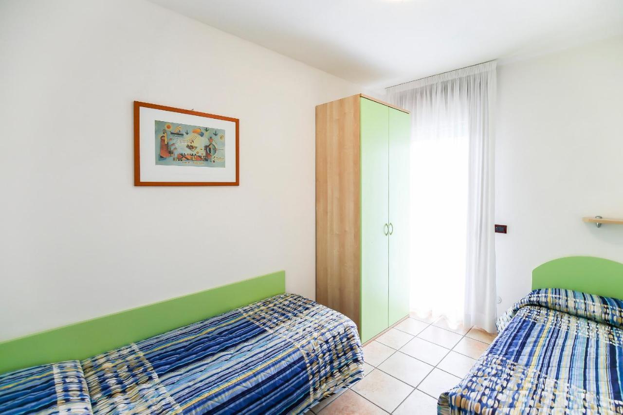 Apartment Lecci Lido Altanea