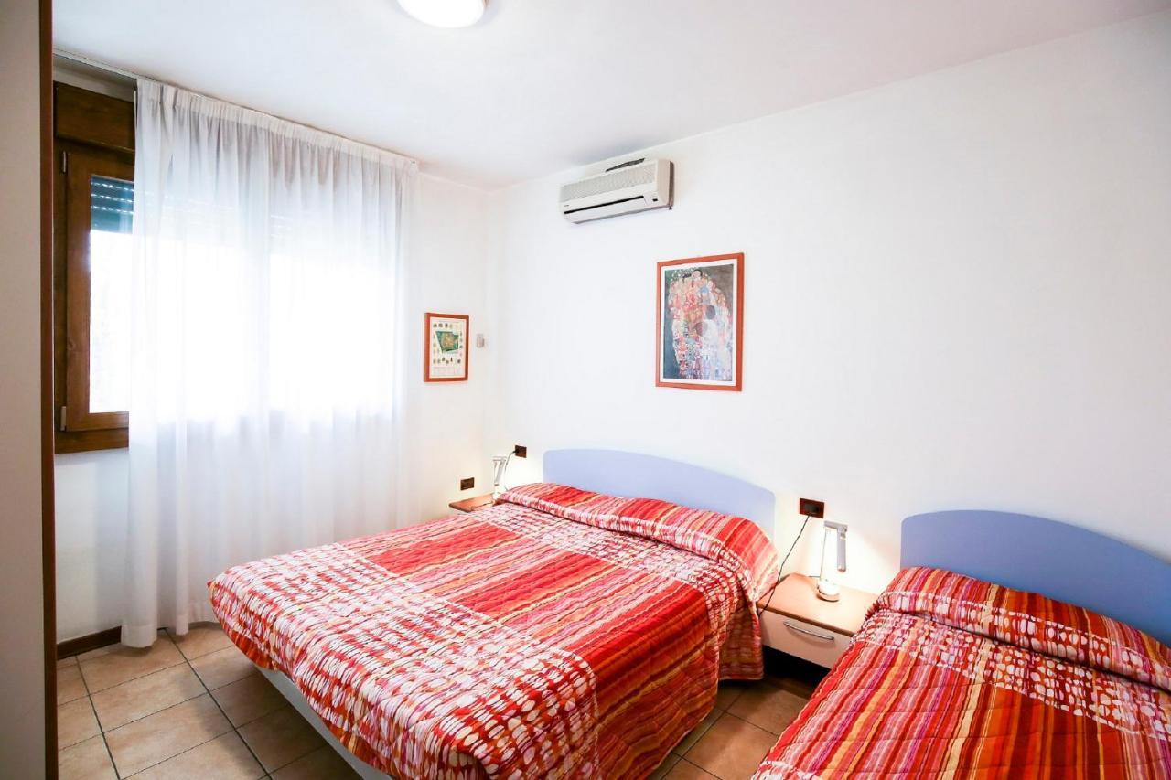 Lecci Lido Altanea *