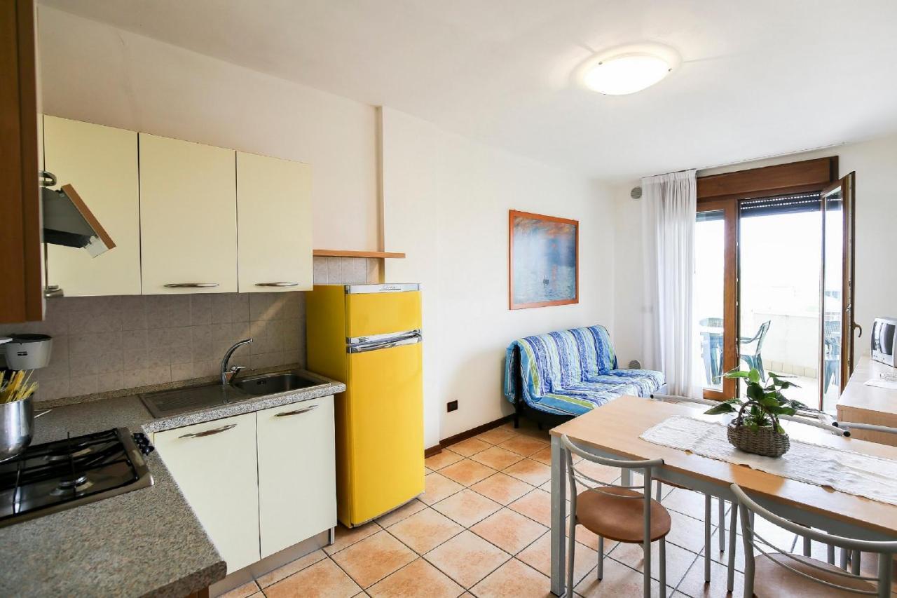Lecci Lido Altanea Apartment